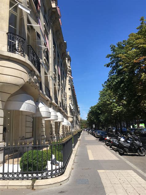 montaigne paris